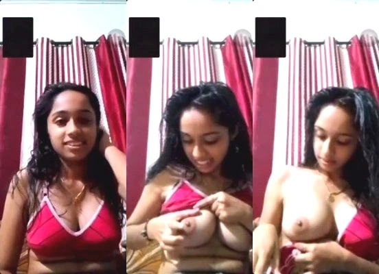 Desi Mal Shows Boobs