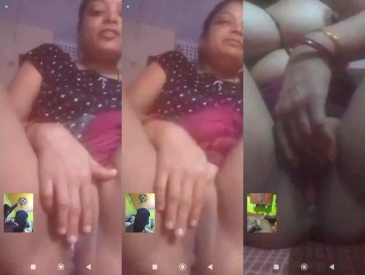 Sexy Desi Wife Shows Nude Body and Fingering Part 2