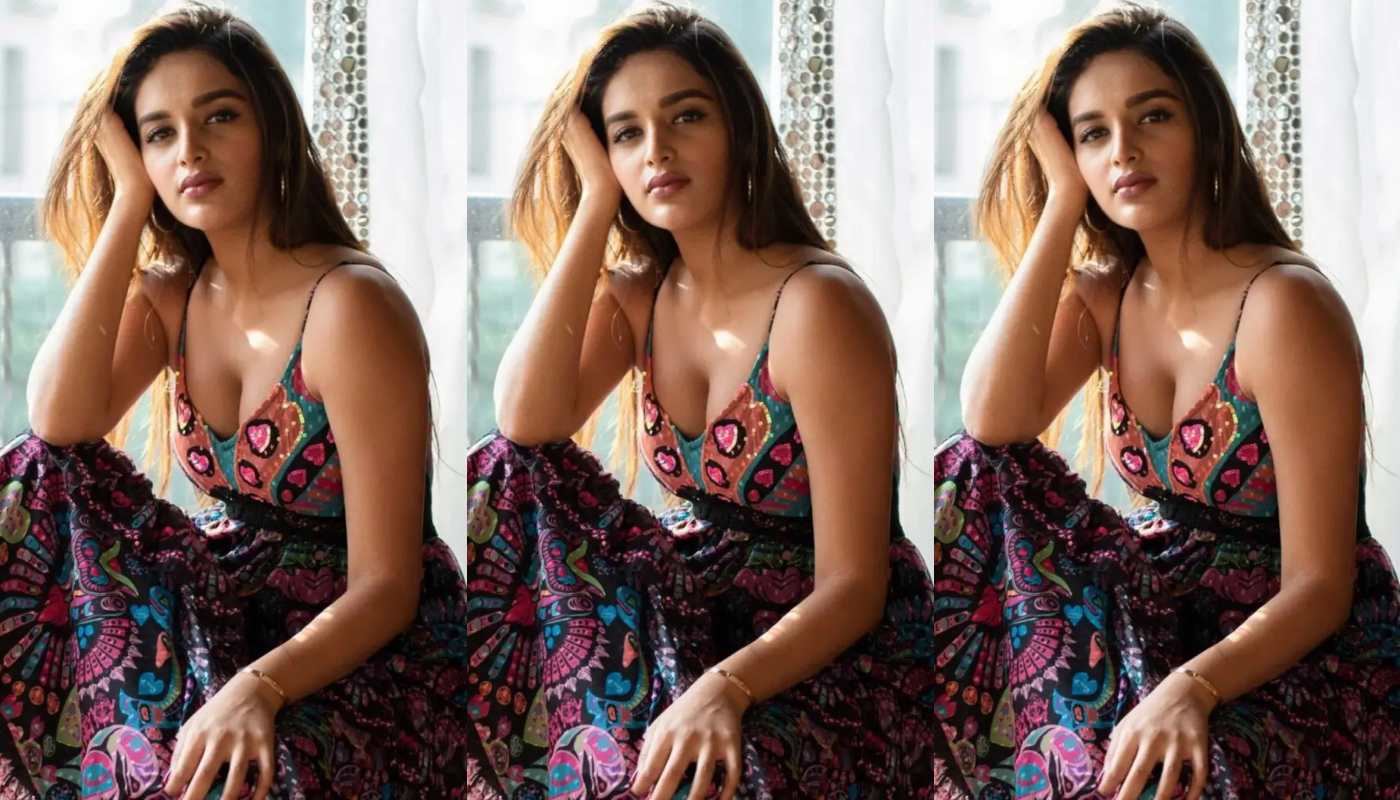 Beautifull girl sucking and fucking very hard